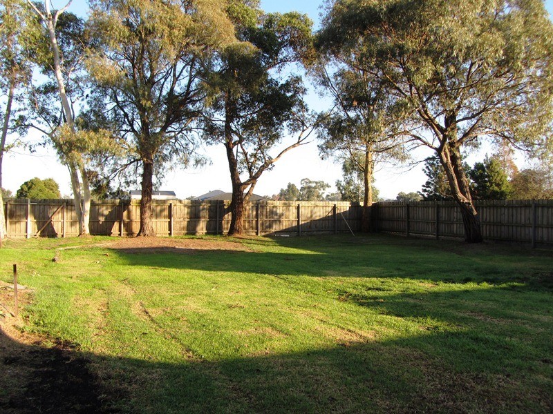 25 Princes Avenue, Longwarry VIC 3816