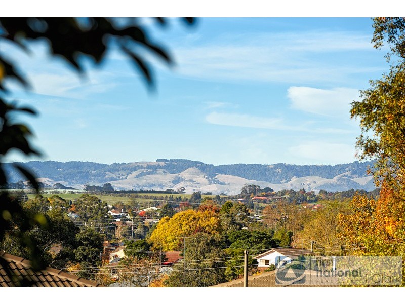 23 Sinclair Street, Warragul VIC 3820