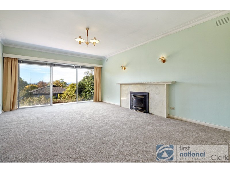 23 Sinclair Street, Warragul VIC 3820