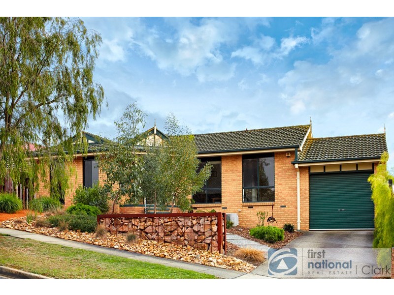 15 Myrtle Crescent, Warragul VIC 3820