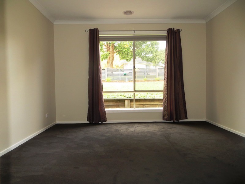 21 Hearn Street, Drouin VIC 3818