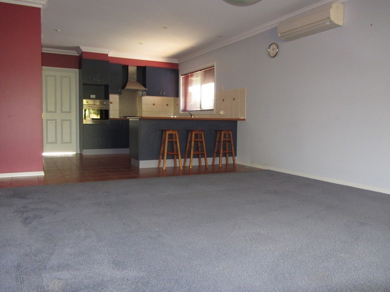 4 Nicolas Court, Warragul VIC 3820