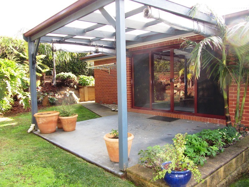 4 Nicolas Court, Warragul VIC 3820