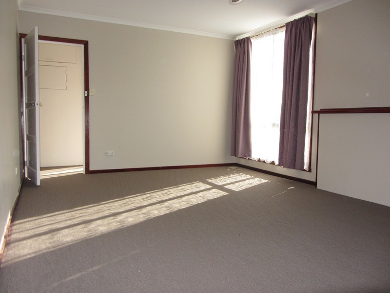2 Fenton Street, Warragul VIC 3820