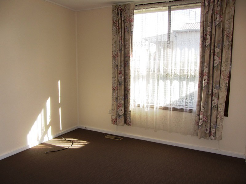 2 Fenton Street, Warragul VIC 3820