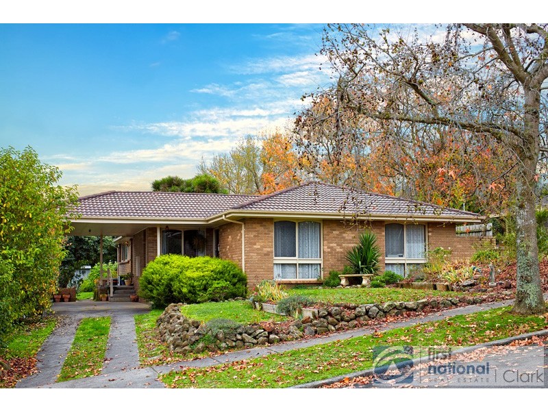 6 Hillandale Road, Warragul VIC 3820