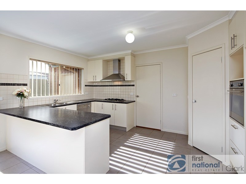 2/33 Rollo Street, Yarragon VIC 3823