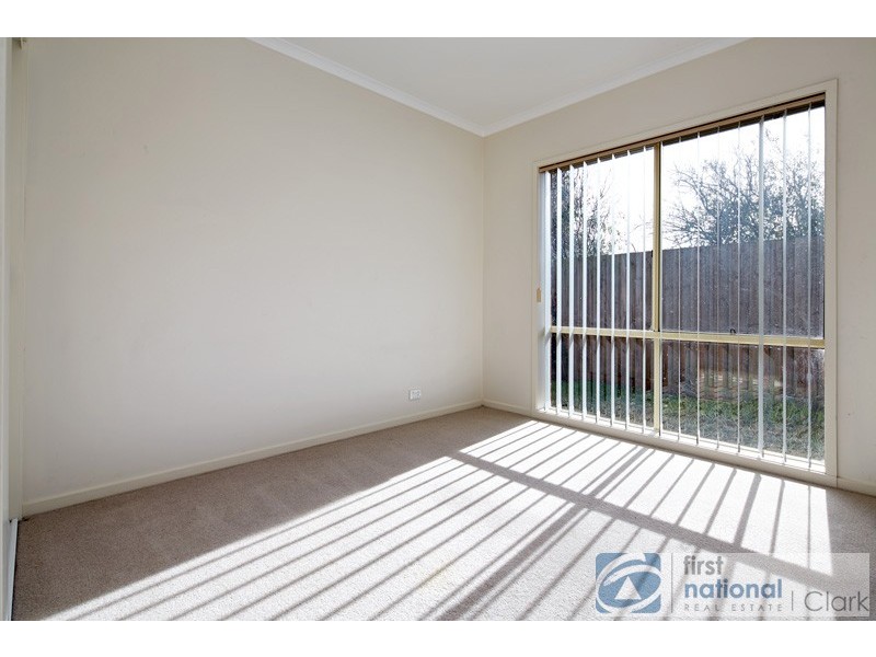 2/33 Rollo Street, Yarragon VIC 3823