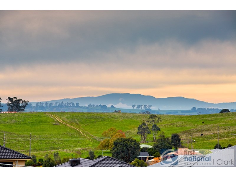 21 Paulan Court, Warragul VIC 3820