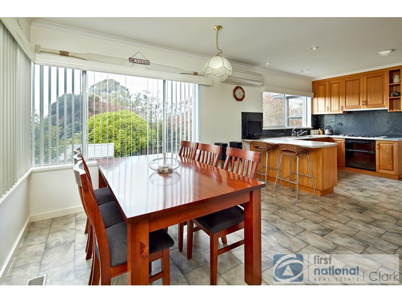 12 Balmoral Street, Warragul VIC 3820