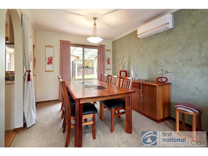 7 Calway street, Drouin VIC 3818
