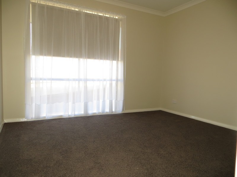 2/77 Burke Street, Warragul VIC 3820