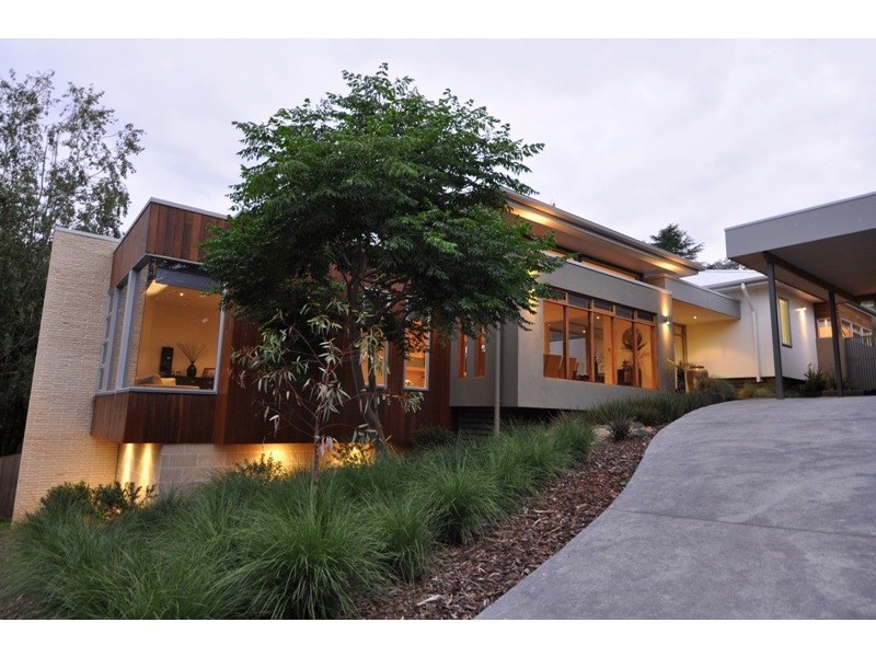 15 Calway Street, Drouin VIC 3818