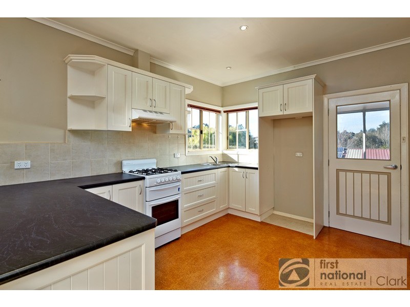 14 Henrietta Street, Warragul VIC 3820