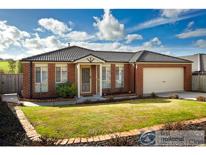 23 Hamilton Drive, Warragul VIC 3820