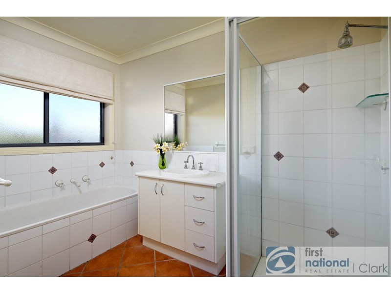 98 Stoddarts Road, Warragul VIC 3820