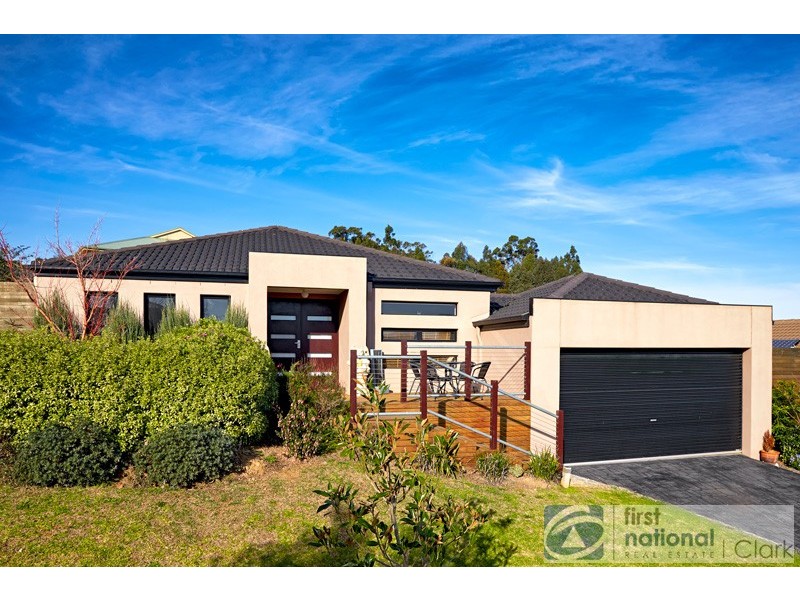 23 Claudia Crescent, Drouin VIC 3818