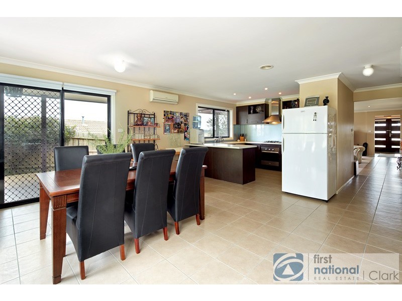 23 Claudia Crescent, Drouin VIC 3818