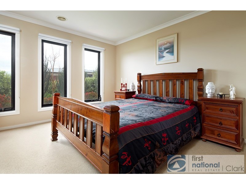 23 Claudia Crescent, Drouin VIC 3818