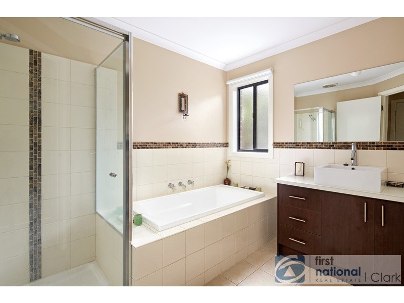 23 Claudia Crescent, Drouin VIC 3818