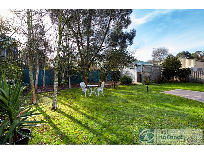 16 Campbell Street, Yarragon VIC 3823