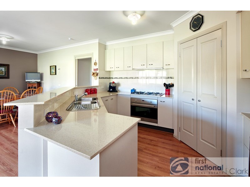 3 Carlile Court, Drouin VIC 3818