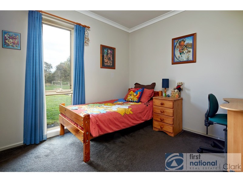 3 Carlile Court, Drouin VIC 3818