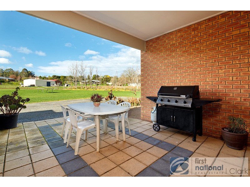 3 Carlile Court, Drouin VIC 3818