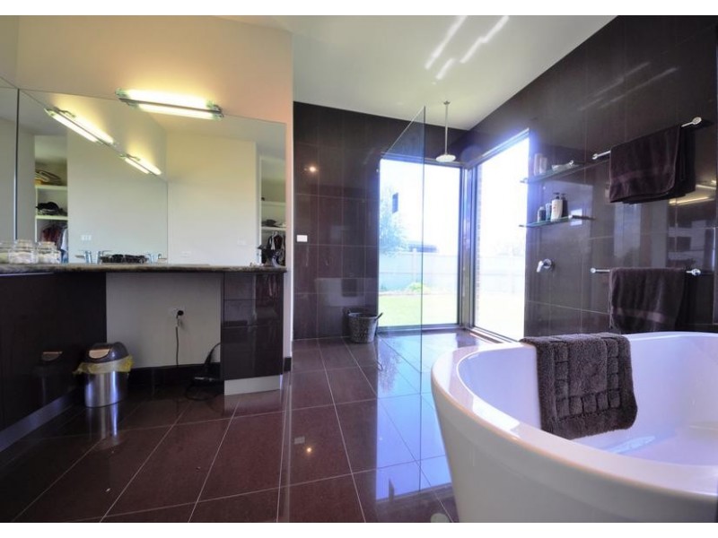 1972 Korumburra-Drouin Road, Poowong VIC 3988