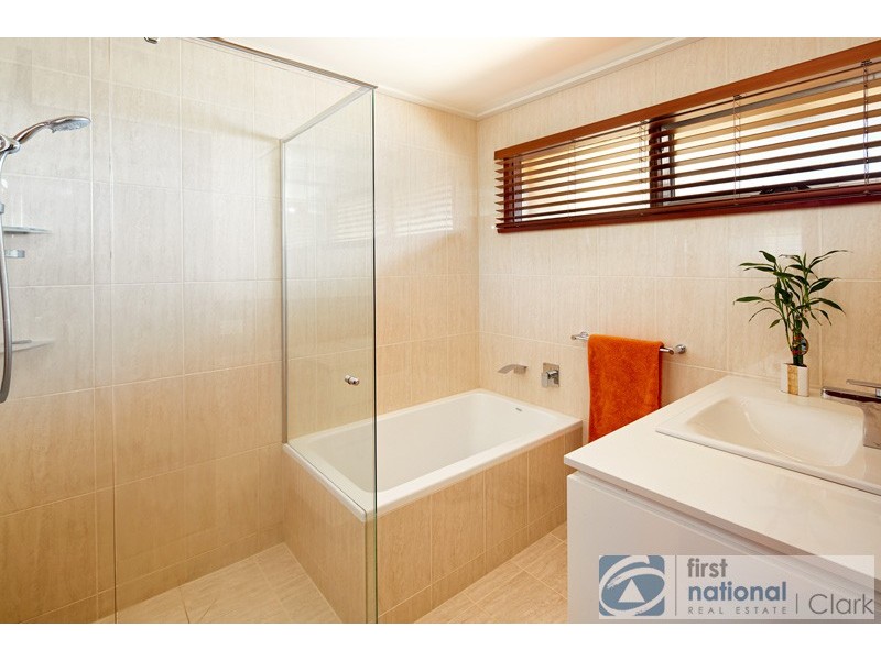 1 Lindman Street, Drouin VIC 3818