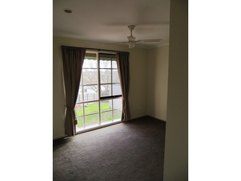 4 Clover Court, Warragul VIC 3820