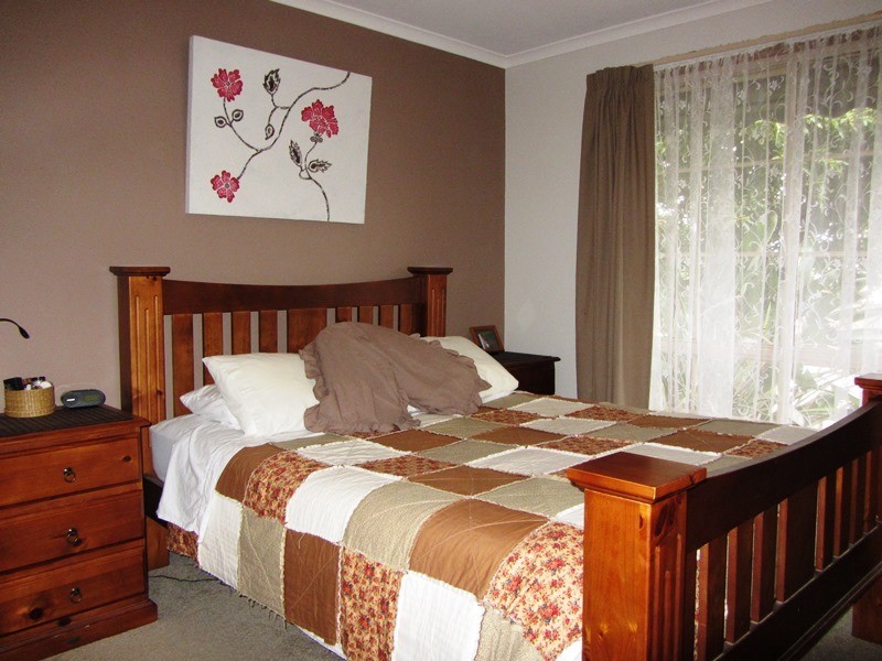 26 Acacia Street, Drouin VIC 3818