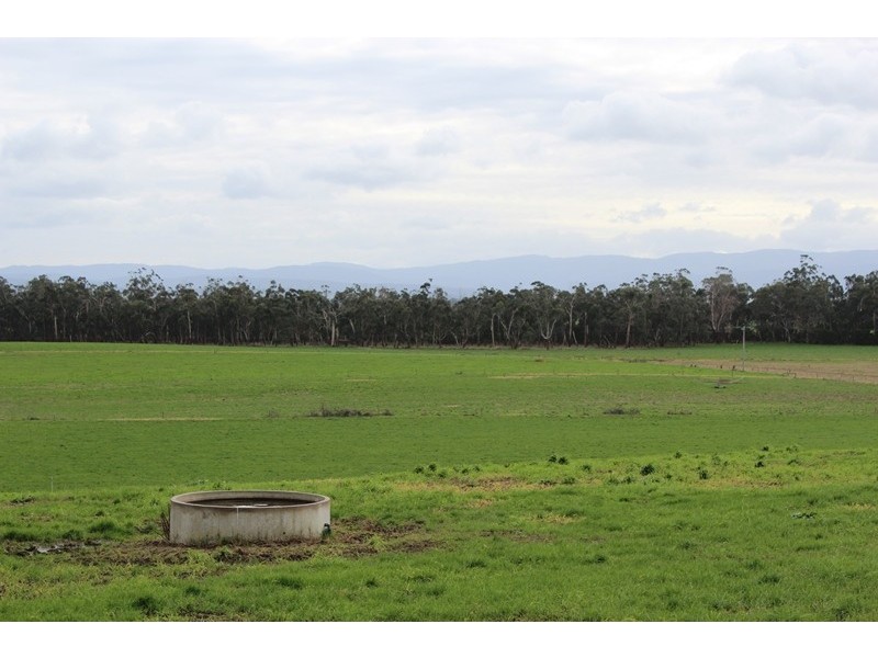 Edgars Road & AR Gardner Road, Longwarry VIC 3816
