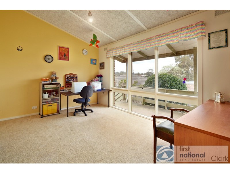 8 Moe Street, Drouin VIC 3818