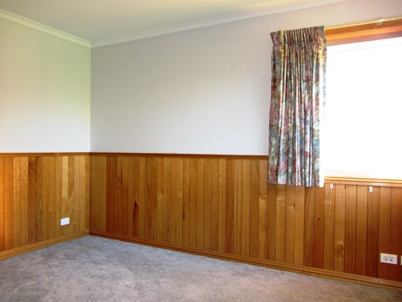 15 Wallace Crescent, Drouin VIC 3818