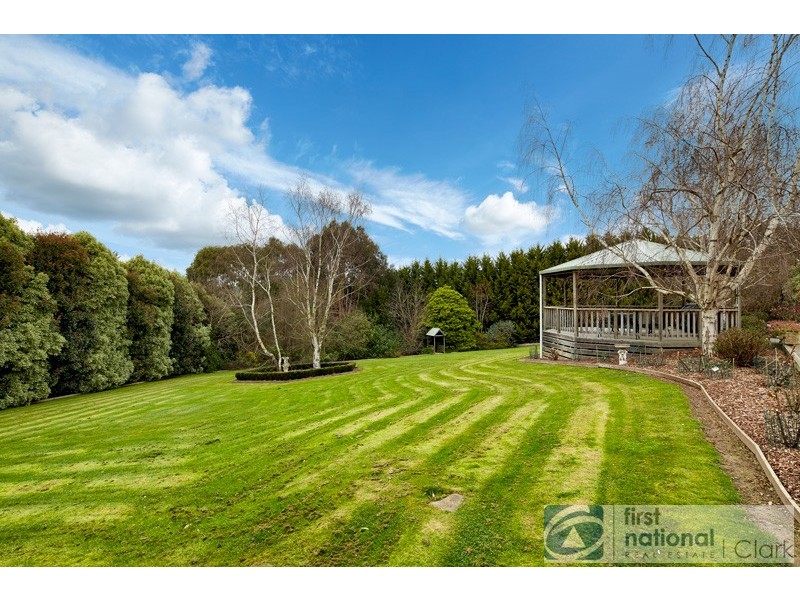 11 Greenland Drive, Drouin VIC 3818