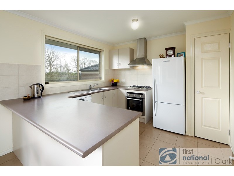 2/16 Phillip Street, Warragul VIC 3820