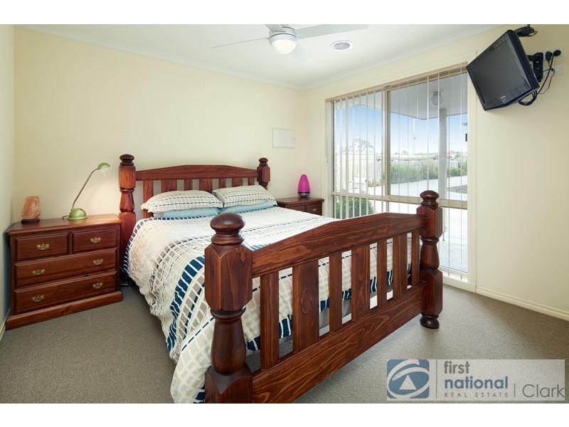 2/16 Phillip Street, Warragul VIC 3820