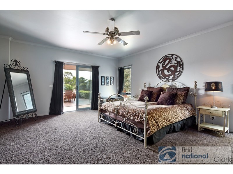 14 Settlers Rise, Drouin VIC 3818