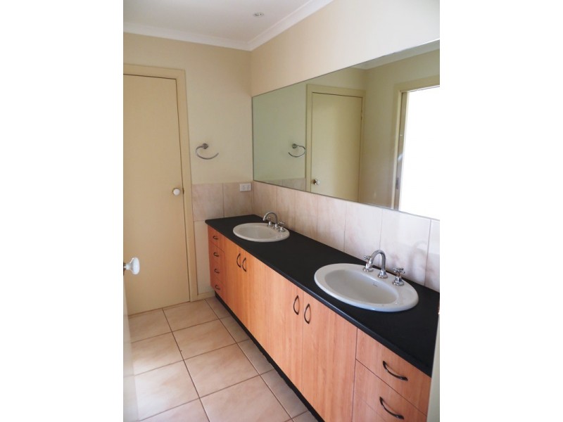 21 Stoffers Street, Warragul VIC 3820
