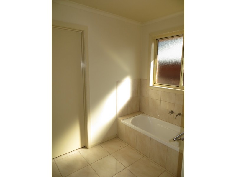 21 Stoffers Street, Warragul VIC 3820