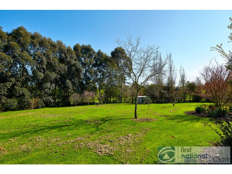 4 Hunter Close, Drouin VIC 3818