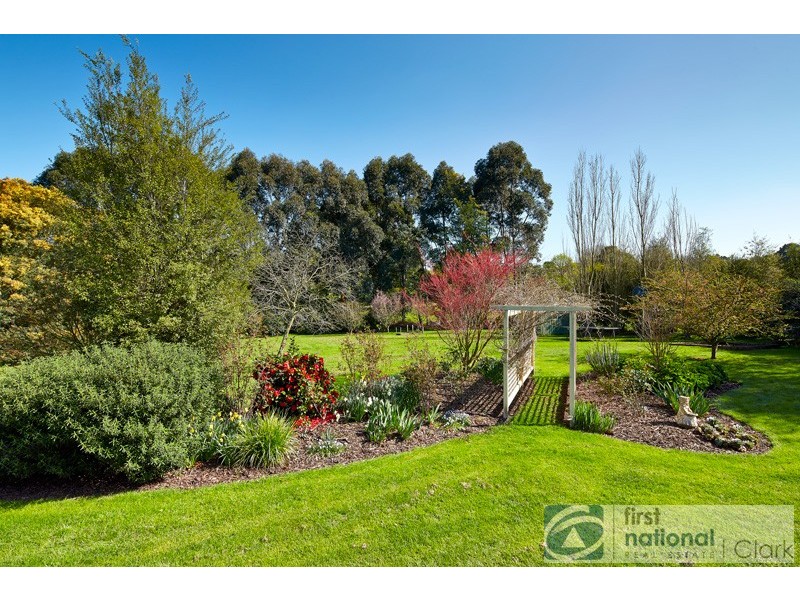 4 Hunter Close, Drouin VIC 3818