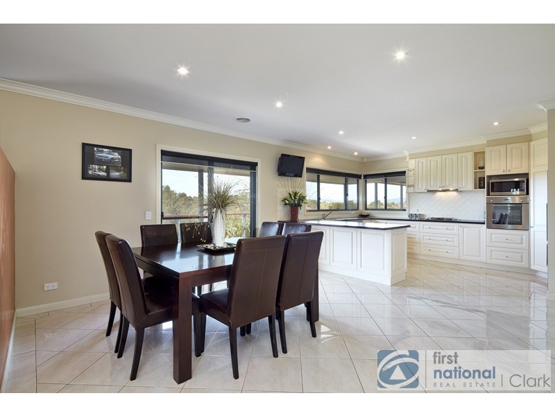 1 Deakin Court, Warragul VIC 3820