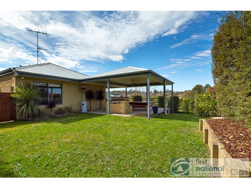 1 Deakin Court, Warragul VIC 3820