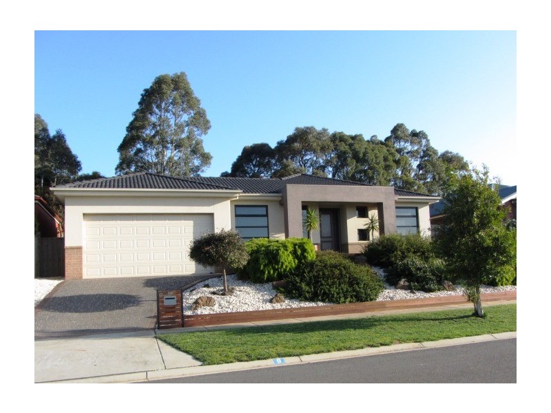 9 Glendon Drive, Warragul VIC 3820