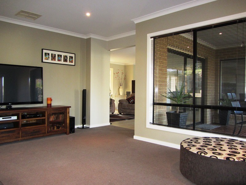 9 Glendon Drive, Warragul VIC 3820