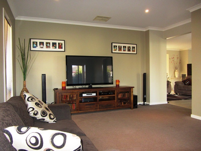 9 Glendon Drive, Warragul VIC 3820