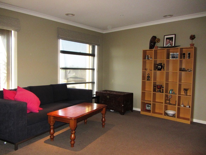 9 Glendon Drive, Warragul VIC 3820