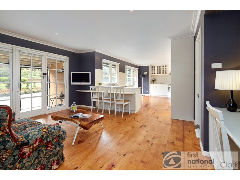 37 Riverside Avenue, Bunyip VIC 3815